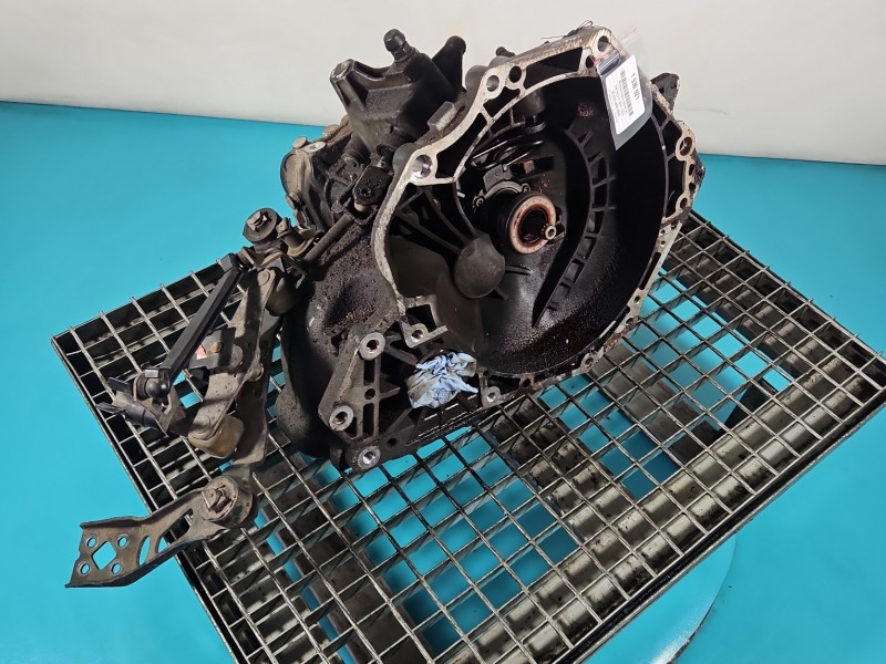 Skrzynia biegów Opel Astra III H 1.6 16V