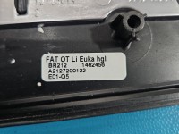Listwa dekor deski Mercedes W212 A2127200722, A2127300222, A2126801207 odklejona listwa przy kratce środkowej,11 elementów