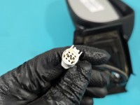 Lusterko lewe Toyota Yaris II 3pin 3 DRZWI europa
