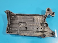 Obudowa akumulatora podstawa Skoda Superb III 1.5 TSI 5Q0915321K