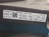 Reflektor prawy lampa przód Skoda Superb III EUROPA