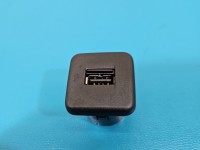 Gniazdo USB Suzuki Sx4 S-Cross 13-21