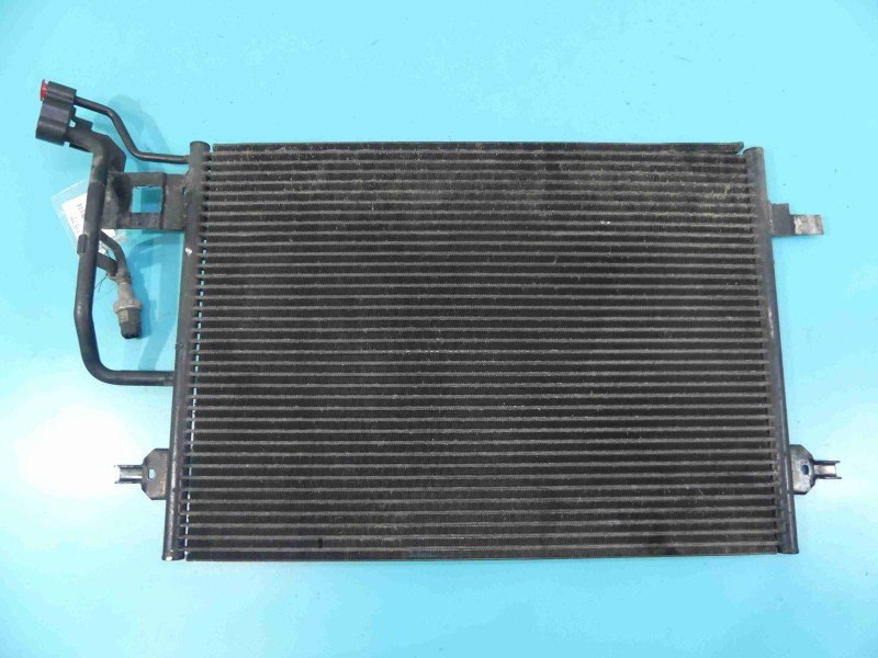 Chłodnica klimatyzacji Skoda Superb I 1.9 tdi 3B0260401