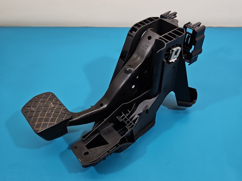 Pedał pedały Skoda Kodiaq I hamulca sprzęgła