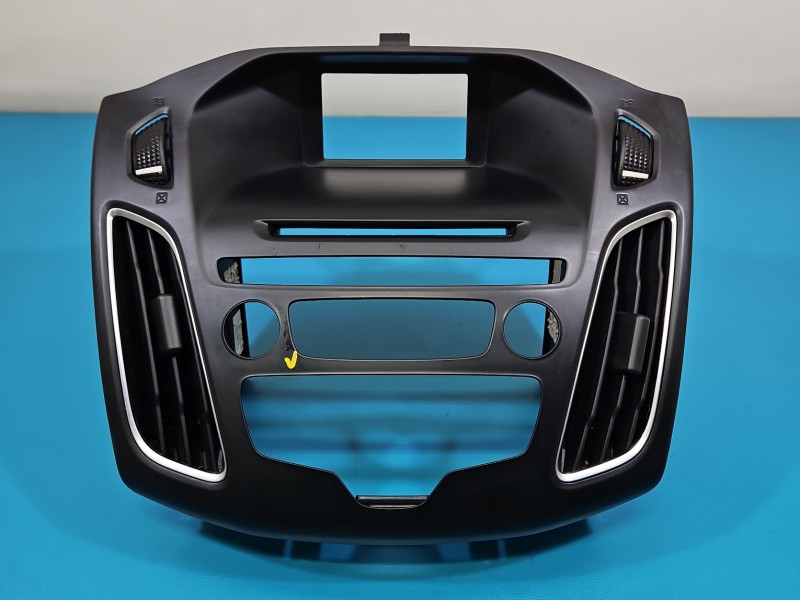 Kratka nawiewu środkowa Ford Focus Mk3 EUROPA