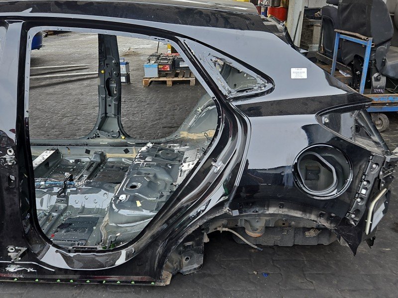 Błotnik tył lewy Ford Puma II MK2 19- ćwiartka XL