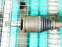 Półoś przód lewa Toyota Land Cruiser J200 07- 4.5 V8 D4D automat