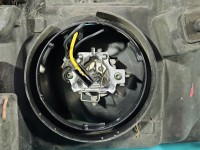 Reflektor prawy lampa przód Renault Laguna II EUROPA 8200002466