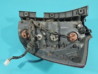 Lampa tył lewa Producent części: KIA, Z BŁOTNIKA 06-09 HELLA / DOLNA porysowana Kia Ceed I 06- kombi