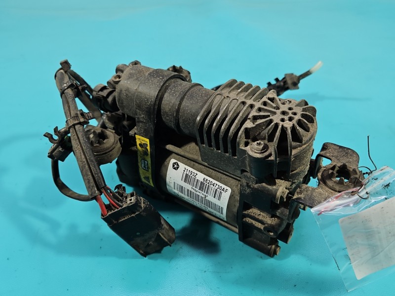 Pompa zawieszenia kompresor Jeep Grand Cherokee IV WK2 68204730AF, 21193Z