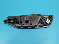 Klamka wewnętrzna tył prawa Seat Ateca 5F4839114B