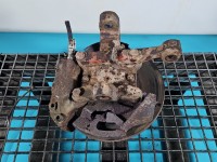 Zwrotnica lewa piasta przód 2.5 td Iveco Daily II