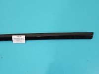 Listwa drzwi tył lewa Tesla Model 3 2017- sedan