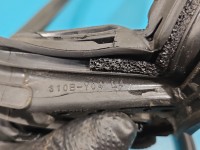 Uszczelka drzwi przód lewa Toyota Rav4 V