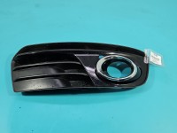 Zaślepka kratka zderzaka prawa atrapa AUDI Q5 08- 8R0807682J