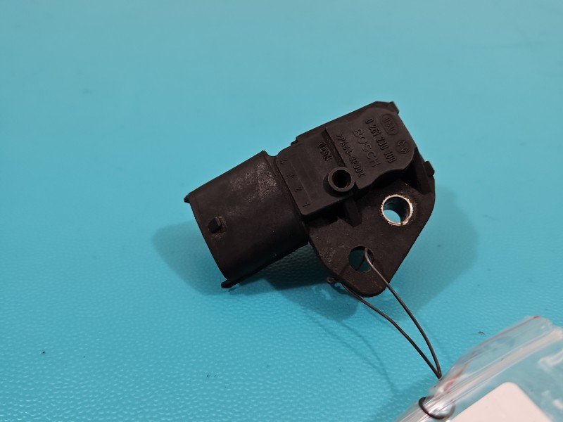 Czujnik ciśnienia paliwa regulator Volvo S40 II V50 0261230109