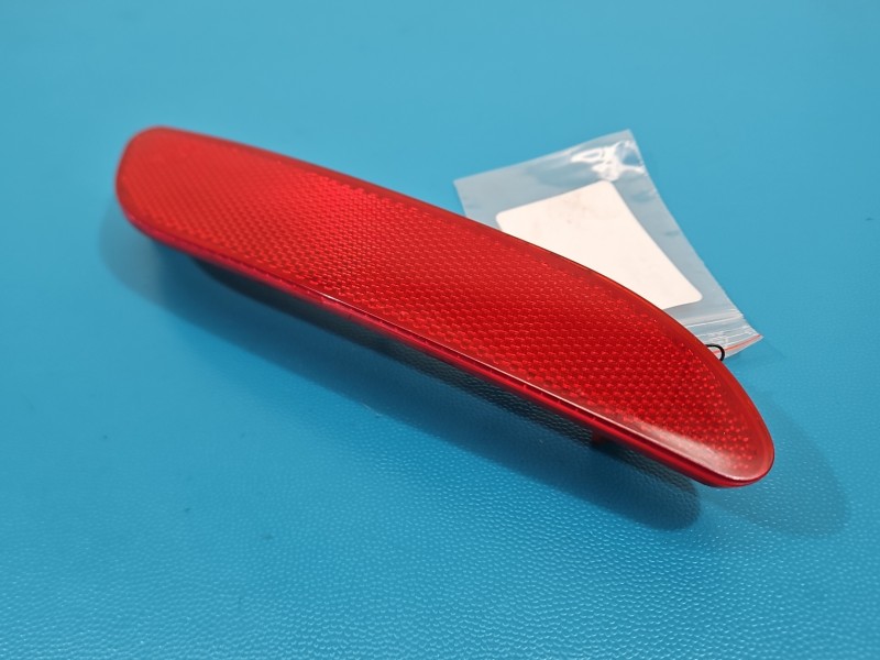 ODBLASK ZDERZAKA Toyota Auris II