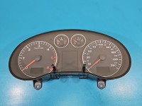 Licznik Audi A3 8P 1.9 tdi 8P0920900L EUROPA