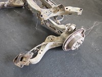 Tylna belka oś tył Nissan Qashqai I J10 06-13 1.6 16V KR16
