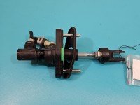 Pompka sprzęgłowa Toyota Auris II 31420-02032-A 1.6 16V