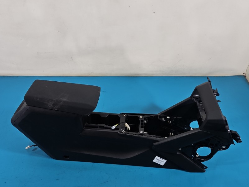 Podłokietnik TUNEL Dacia Duster III 24- 969F59976R EUROPA