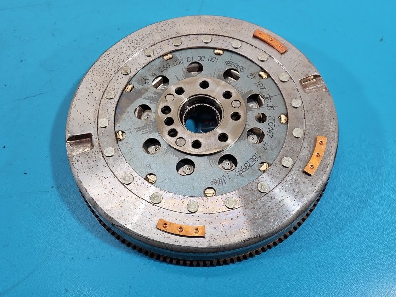 Koło zamachowe Mercedes W177 A2600300100 2.0 T