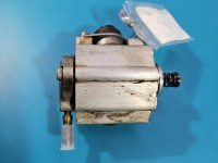 pompka Pompa paliwa Audi A4 B6 2.0 FSI 0261520022, 06D127026H Benzyna, Europejska