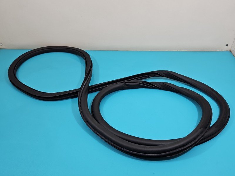 Uszczelka drzwi tył prawa Ford S-max II MK2