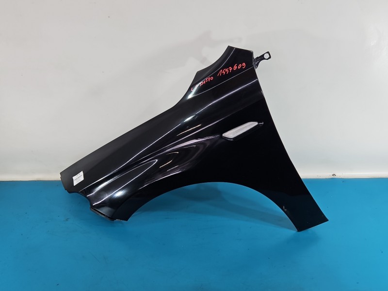 Błotnik przód lewy Fiat Tipo II 15- 718