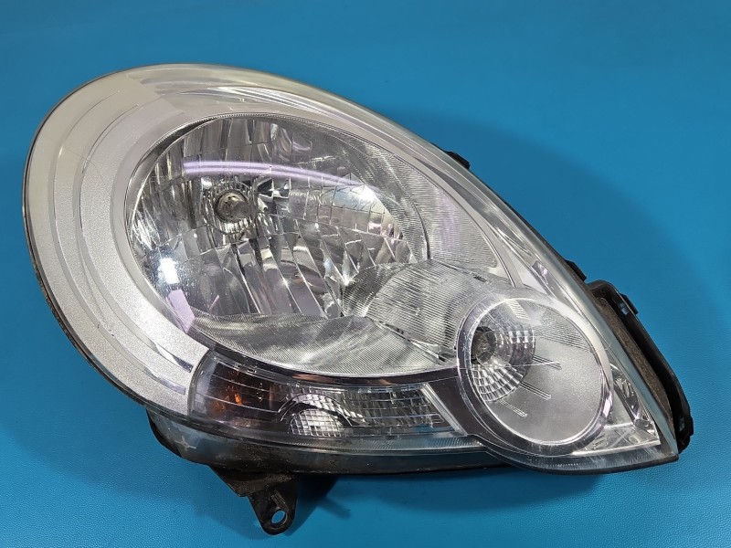 Reflektor prawy lampa przód Renault Kangoo II EUROPA 260106220R