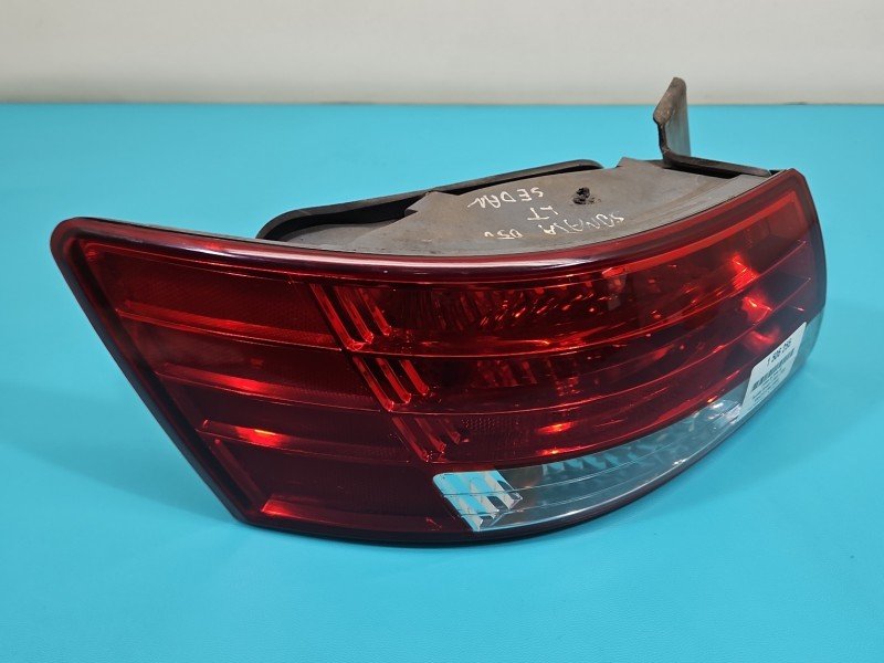 Lampa tył lewa Hyundai, 04-08 Hyundai Sonata V NF sedan