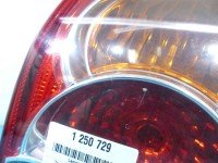 Lampa tył prawa Toyota Avensis II T25 HB