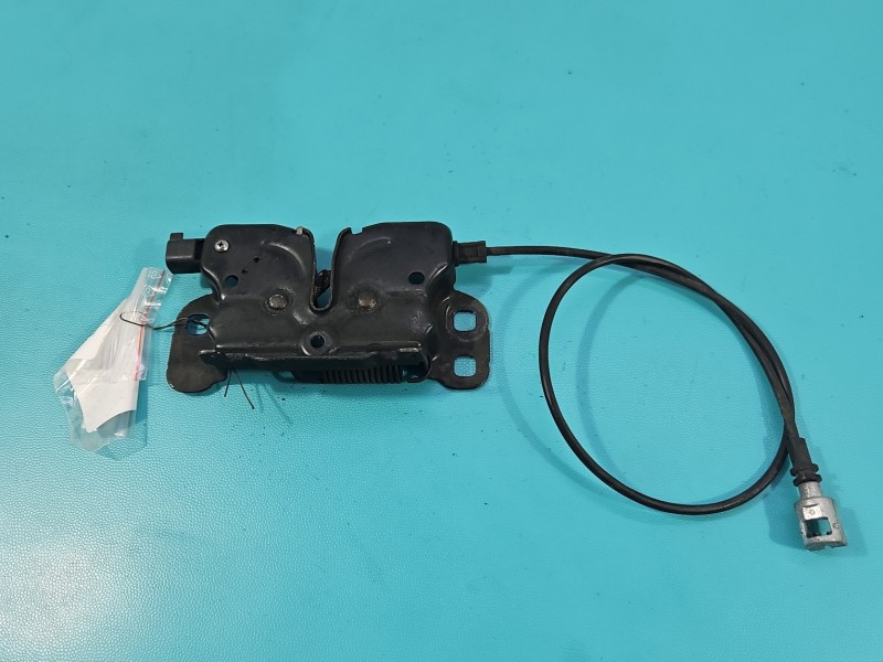 Zamek maski 2piny 68192459AA Jeep Cherokee KL