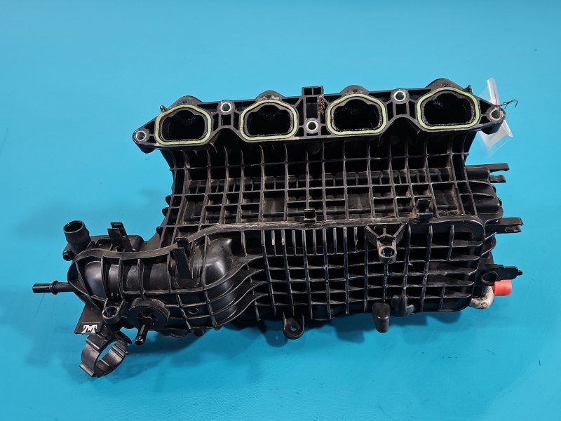 Kolektor ssący Vw Golf VII 1.4 TSI 04E145749B, 0281002977