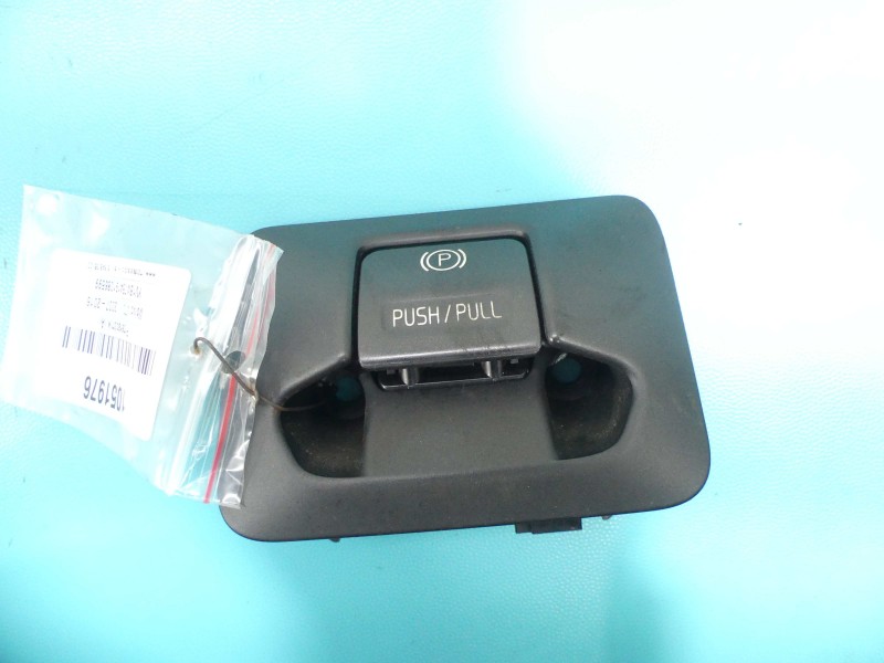 Przełącznik hamulca ręcznego VOLVO V70 III 30773539