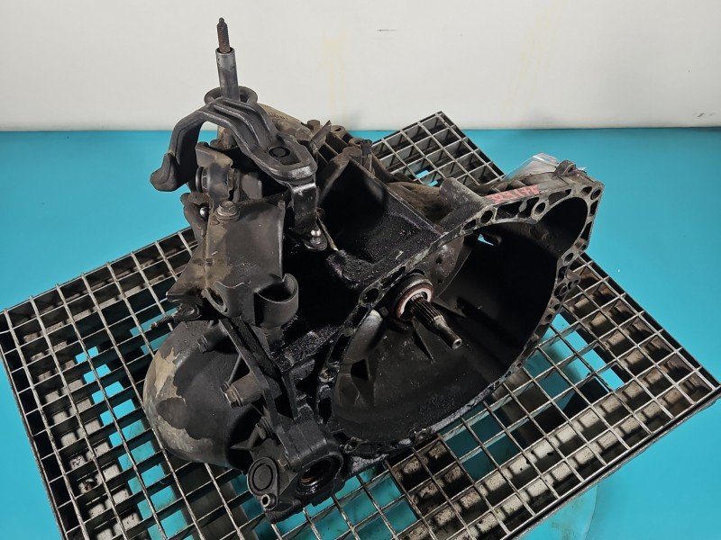 Skrzynia biegów 20MB13 Fiat Scudo II 06- 2.0 jtd Skrzynia biegów 20MB13 Fiat Scudo II 06- 2.0 jtd
