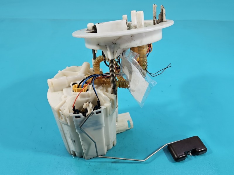 pompka Pompa paliwa Audi A5 8T 3.0 tdi 8K0919050K, 0580205005