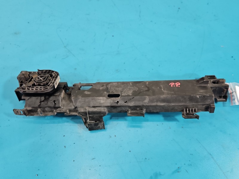 Mocowanie Europejska, chłodnicy uchwyt 8666839, T97936B BMW G20