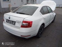 Zderzak tył Skoda Octavia III biały LF9E HB
