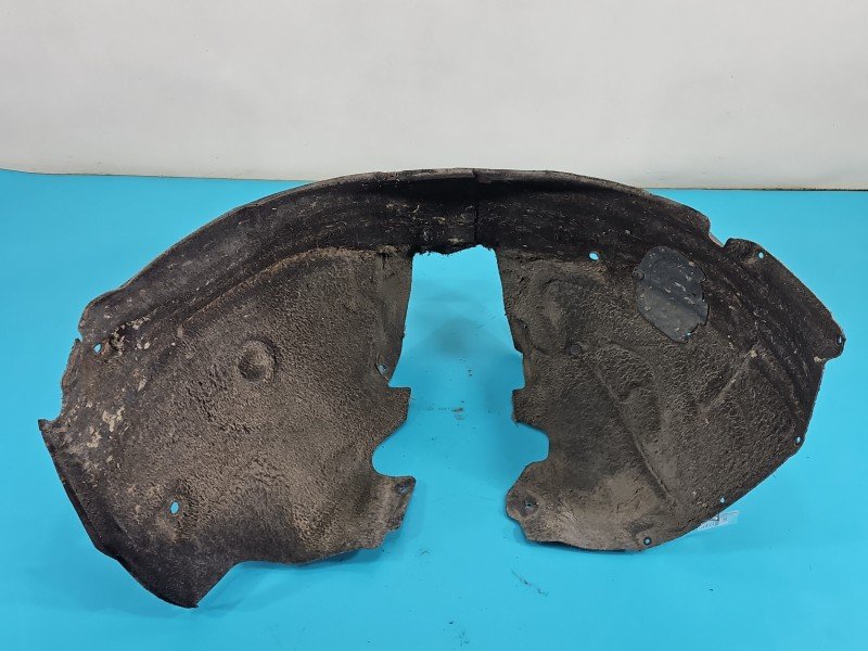 Nadkole przód prawe AUDI A6 C7 4G0809967