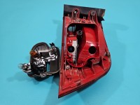 Lampa tył lewa Volkswagen, W BŁOTNIK KOMBI Z LISTWĄ ŻARÓWKOWĄ Vw Passat B7 kombi