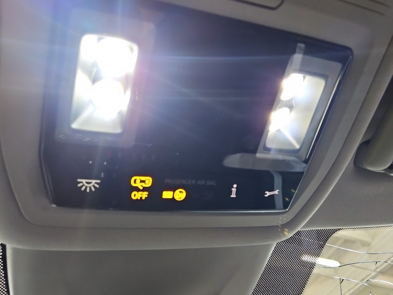 Lampa kabiny lampka Skoda Octavia IV 5E3868837A, 5E3959561H