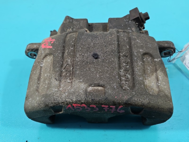 Zacisk przód prawy Ford Freestyle Taurus X 3.0 V6