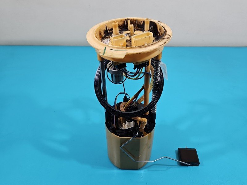 pompka Pompa paliwa AUDI Q5 8R 08- 2.0 tdi (CGL) 8R0919050D, A2C53369384 Producent części: Audi