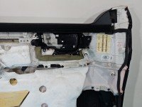 Tapicerka drzwi przód prawa boczek Toyota Land Cruiser J200 07-