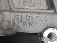 WÓZEK KOŁYSKA TRAWERS Sanki Belka silnika Vw Passat B8 2.0 tdi