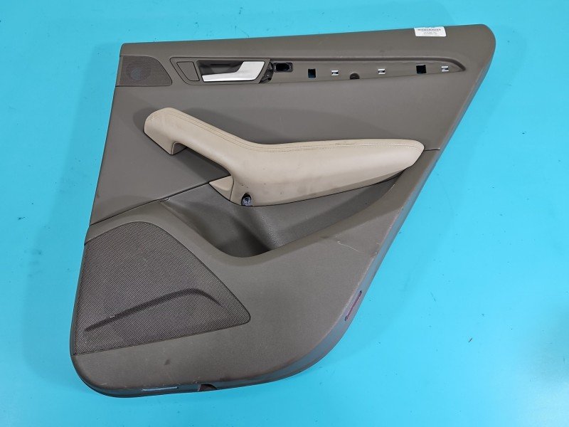 Tapicerka drzwi tył prawa boczek AUDI Q5 08-