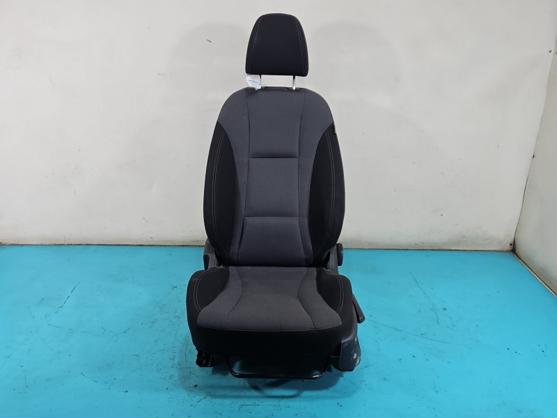 Fotel lewy przód kierowcy Hyundai I30 II 12-16 EU 5d Hyundai, podgrzewany