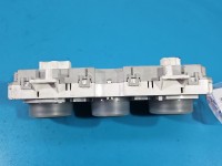 Konsola panel nawiewu Mazda 6 I GG