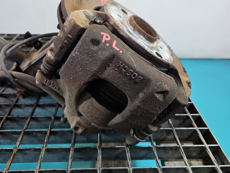 Zacisk przód lewy Toyota Aygo II 14-22 1.0 vvti